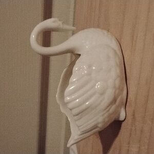 Lenox VTG Small SWAN trinket dish